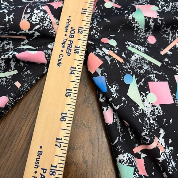Women’s Zelos Size Small Confetti Leggings. - Picture 7 of 8